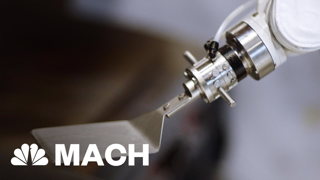 Flippy, The First Burger-Flipping Robot, Makes Its Debut | Mach | NBC News